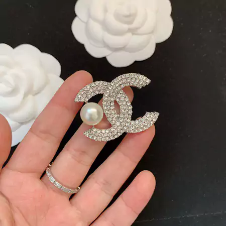 chanel brooch