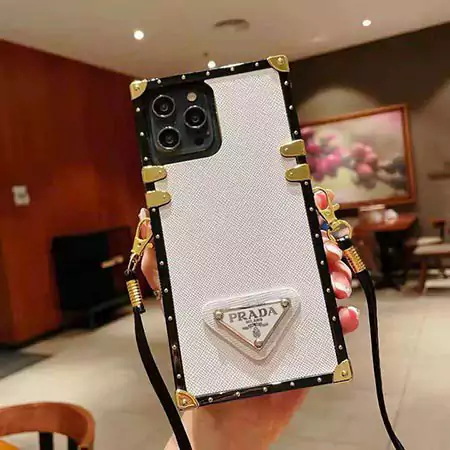 prada iphone16 cases