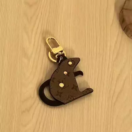 lv keychain