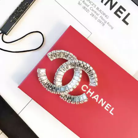 chanel brooch