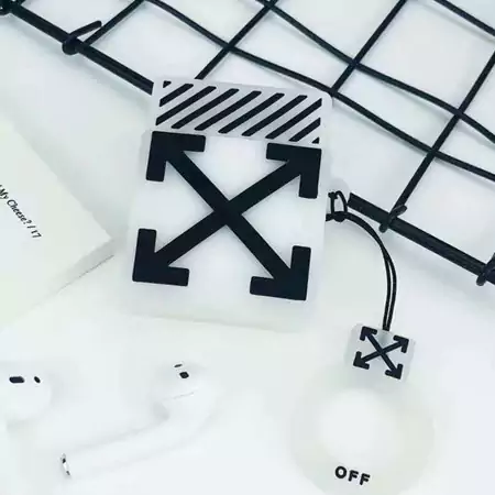 OFF WHITE  Airpods専用 イヤフォンケース お洒落