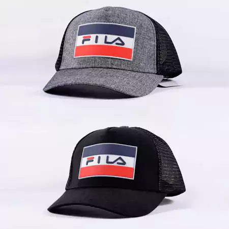 FILA ベースボールキャップ 英字デザイン