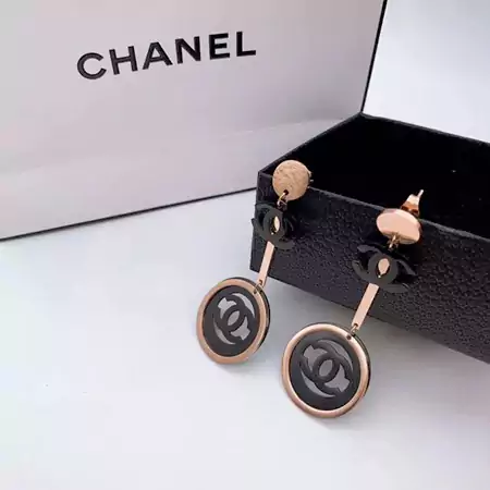 Chanel ピアス エレガント風