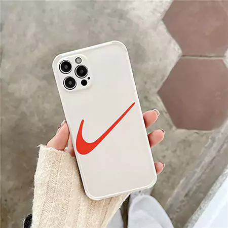 ナイキ iPhone12/12pro/12ProMax/11ケース スウッシュ  ロゴマーク Nike シンプル 運動風 カジュアル 銀 黒 オシャレ 男女兼用 おすすめSC21032318