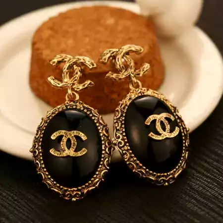 シャネル ピアス レトロ