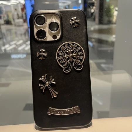 クロームハーツiphone17proレザーケース