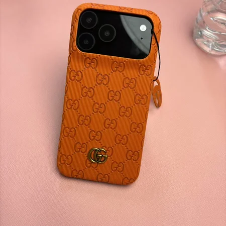 gucci iphone17 pro maxケース かっこいい