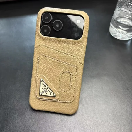 prada iphone17 pro maxケース 薄型 軽量