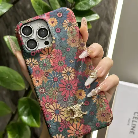 セリーヌ スマホケース 販売