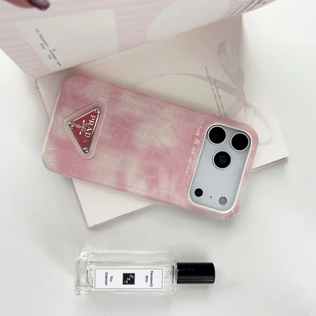 Prada iPhone17Pro ケース