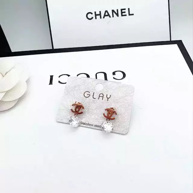 Chanel アクセサリー 上品