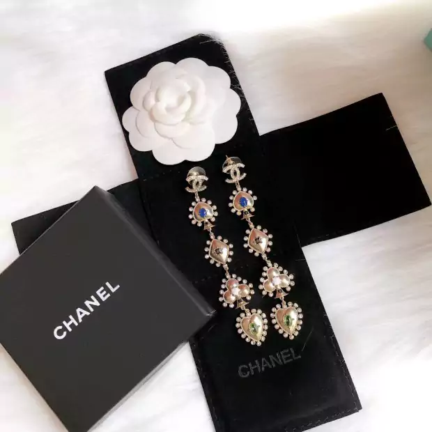 Chanel イヤリング ゆらゆら