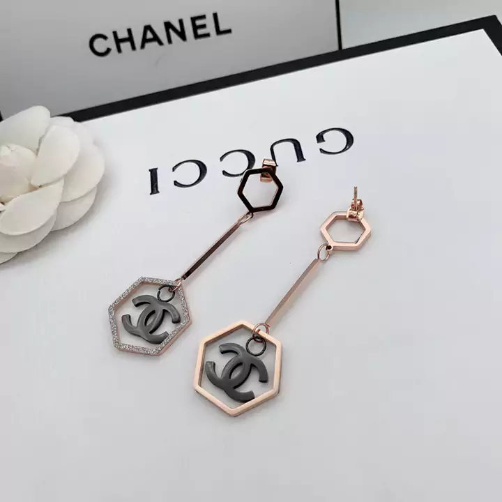 CHANEL アクセサリー アレルギー防止 六角形 エレガント風 上品 芸能人愛用