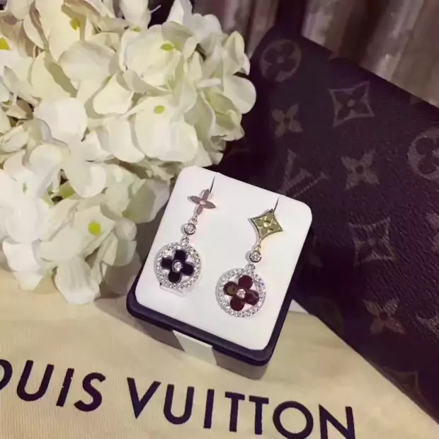 ブランド アクセサリー LV