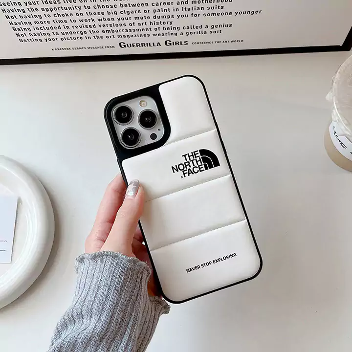 ブランド The North Face アイフォーン 16pro スマホケース ソフトゴーム 耐衝撃 ノース・フェイス iphone16ケース 可愛い 薄型