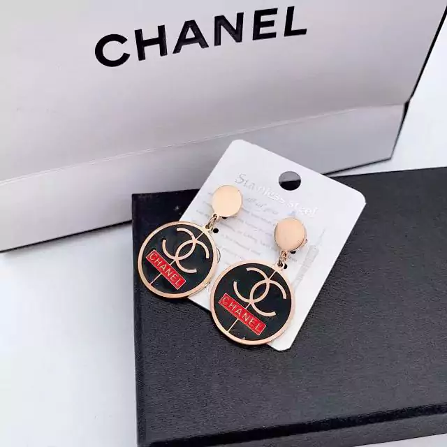 耳飾り Chanel ペンダント お洒落 大層