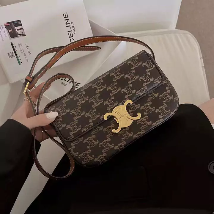 celine ボタン式 ショルダーバッグ