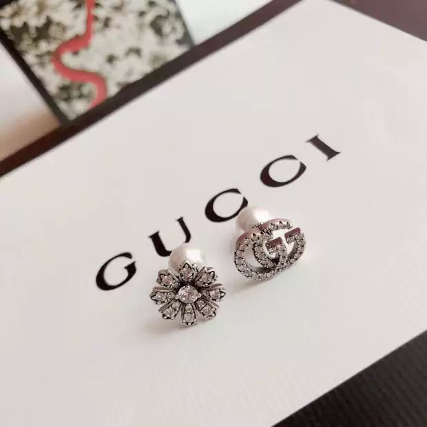 Gucci ピアス