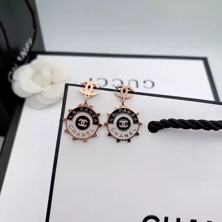 CHANEL アクセサリー クラシック イギリス風