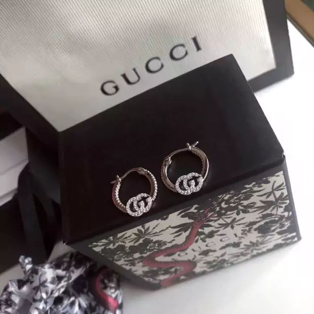 Gucci ピアス