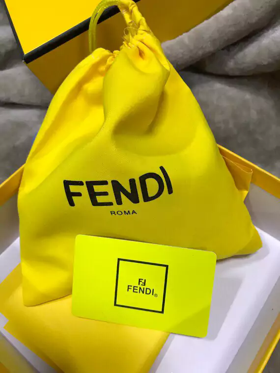 ベルト カジュアル fendi