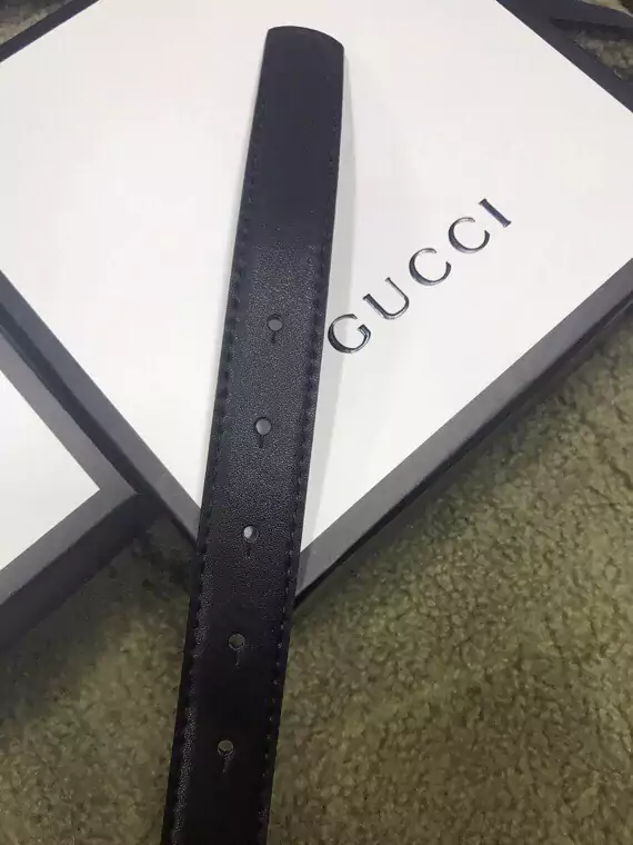 Gucci レディース 革ベルト