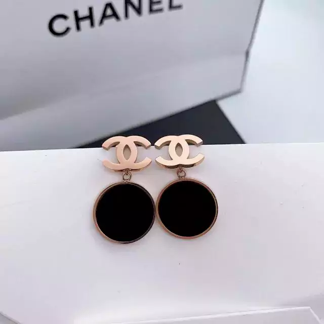 ピアス CHANEL レディース 女子