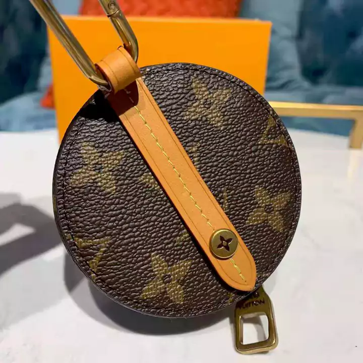 Louis Vuitton change purse