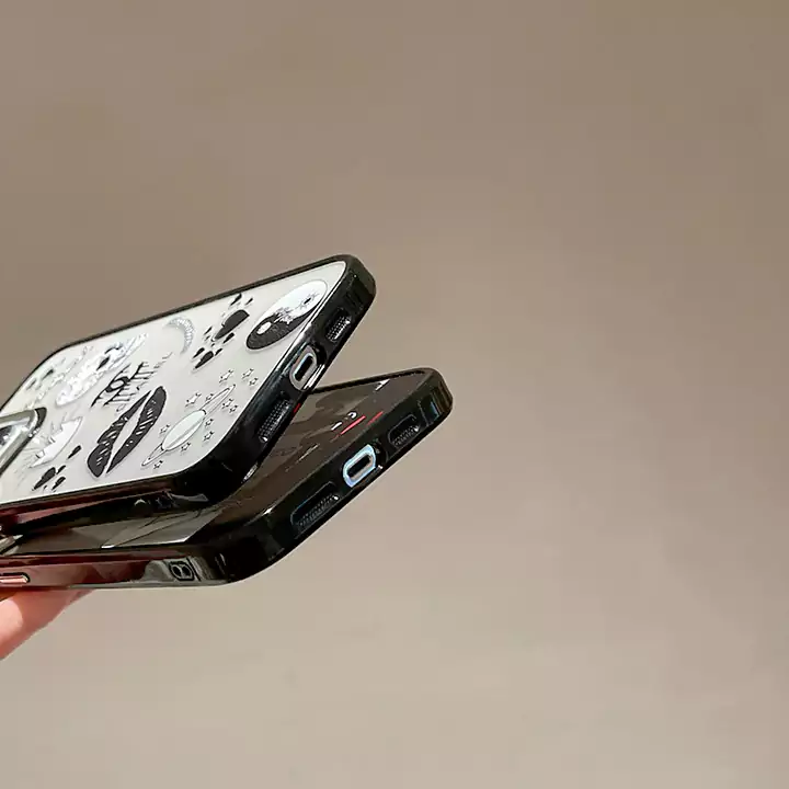 シャネル風 香水瓶 iPhone 16ケース