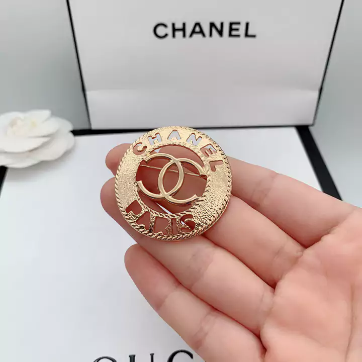 CHANEL コサージュ 金色