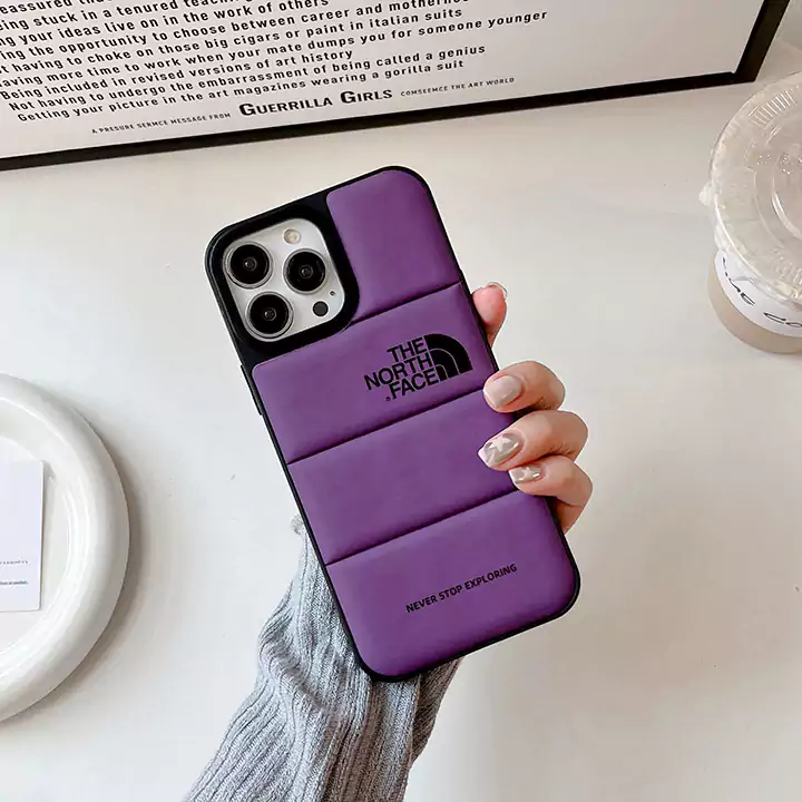 ブランド The North Face アイフォーン 16pro スマホケース ソフトゴーム 耐衝撃 ノース・フェイス iphone16ケース 可愛い 薄型