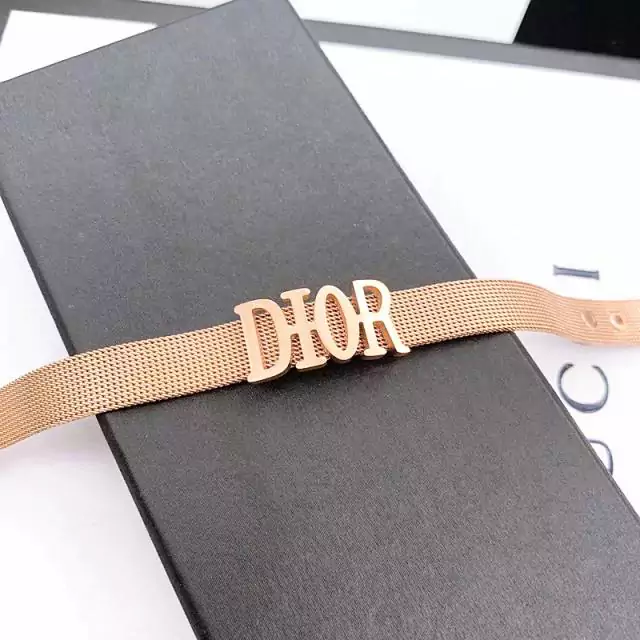 Dior 腕輪 上品