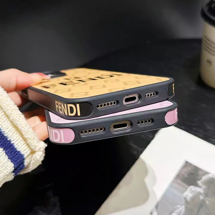 Fendi スマホケース