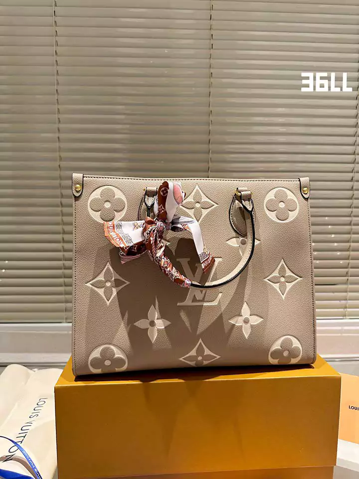 ルイヴィトン M45494 モノグラム オンザゴー コピー MM バッグ  Louis Vuitton ショルダーバッグ・ポシェット WC23071814ルイヴィトン スーパーコピー、オンザゴー コピー、N級品、通販