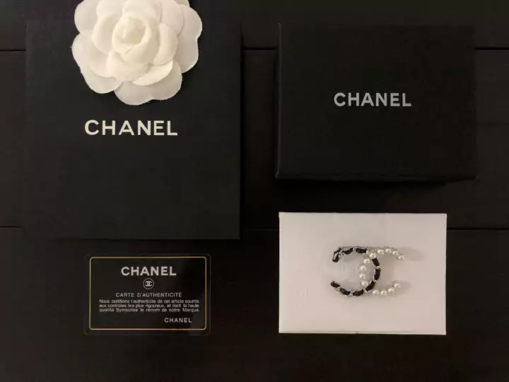 chanel アクセサリー 綺麗