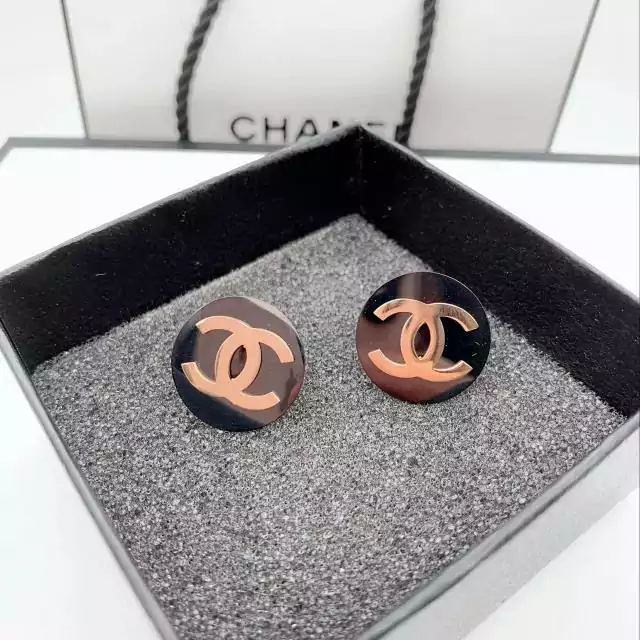 CHANEL ピアス お洒落 フェード防止