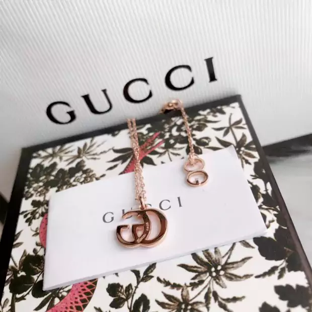 GUCCI 鎖骨チェーン シルバー925 アクセサリー プレゼント