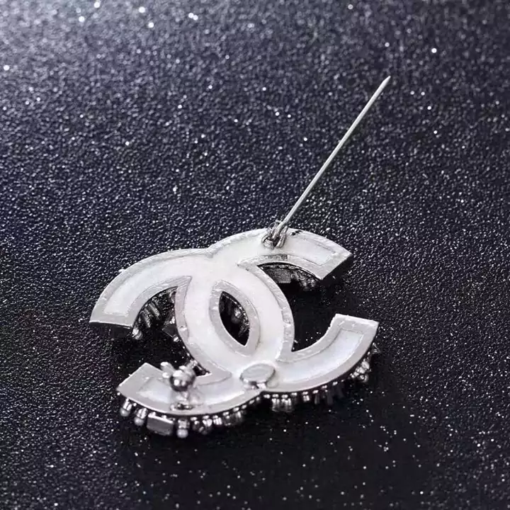 Chanel コサージ 贅沢風