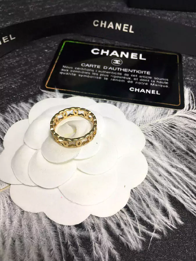 指輪 流行り Chanel