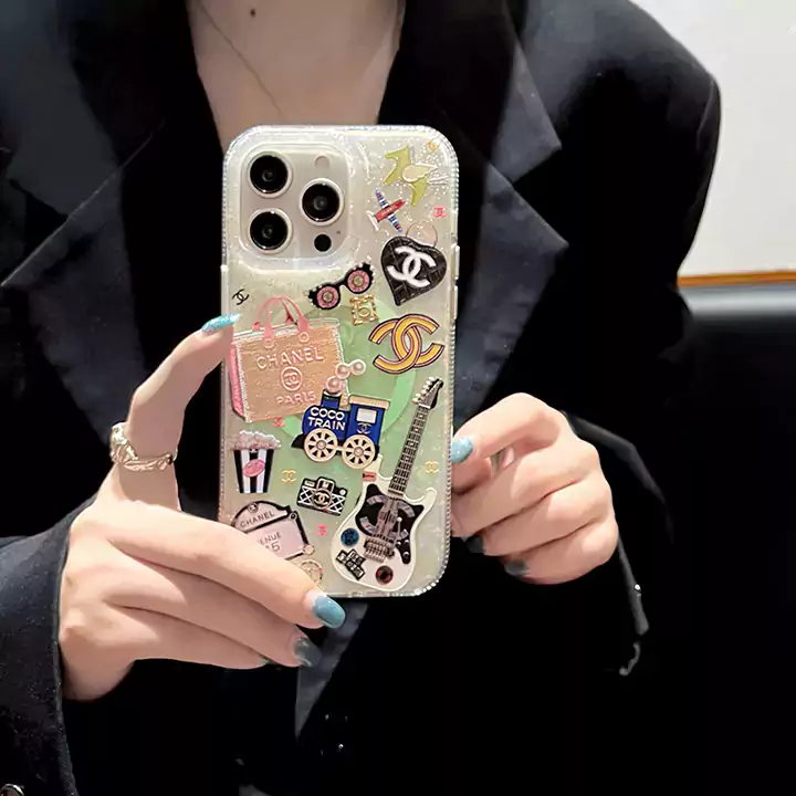 Chanel iPhone 16 Pro Max用マンバグリーン磁気吸収スマホケース