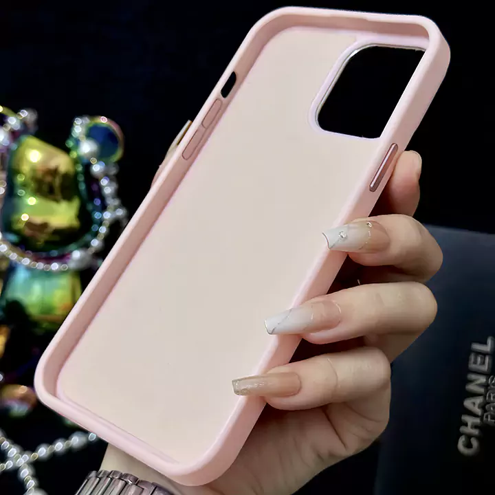 Chanel iPhone16 Pro Max スマホケース、iPhone15 Pro 保護ケース、高級感 iPhone14 女性用ケース、個性的 iPhone13 ケース、軽高級スマホケース、セレブ同款 iPhoneケース、欧米風人気ブランド ケース、インフルエンサー推奨 ケース、キラキラ スマホケース、名媛同款 ケース、軽高級 iPhone保護カバー