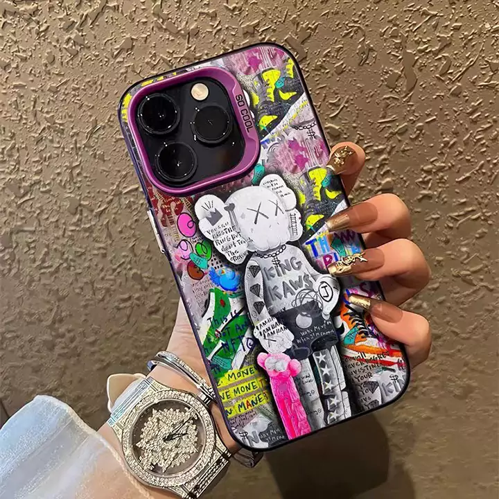 ハイブランド カウズ Kaws 可愛い iphone16/16pro ケース カバー おしゃれ 人気 カウズ Kaws スマホケースSC24080726