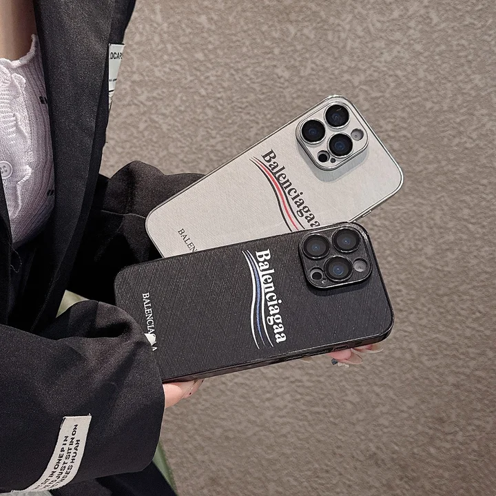 バレンシアガ iphone17 pro maxケース レンズ保護