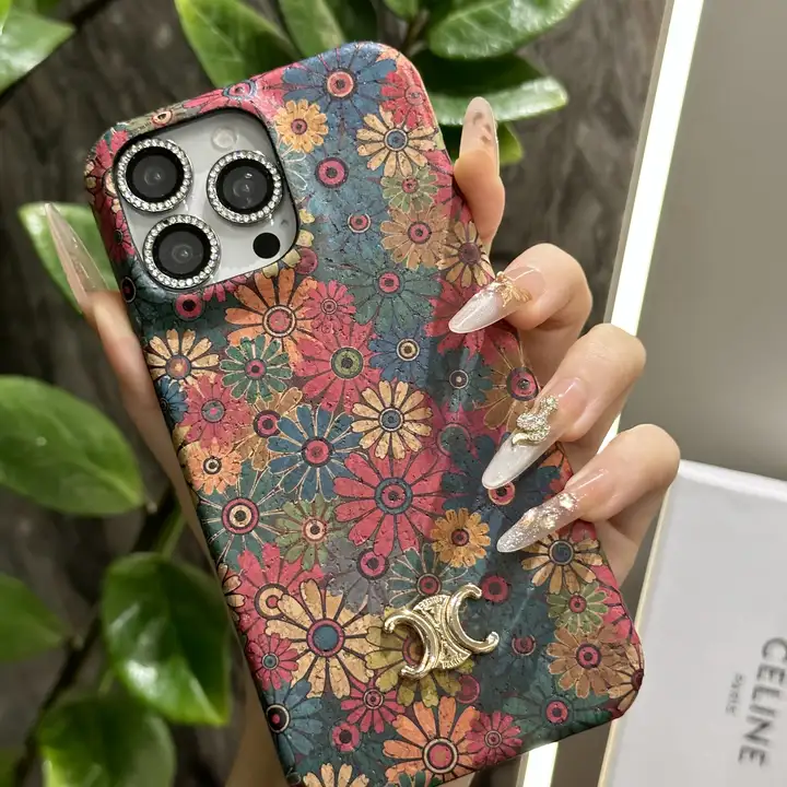 セリーヌ iphone 17 proケース 薄い 軽い