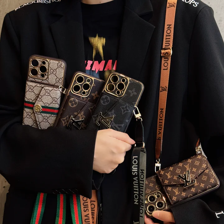 ルイヴィトンiPhone17ProMax カード収納