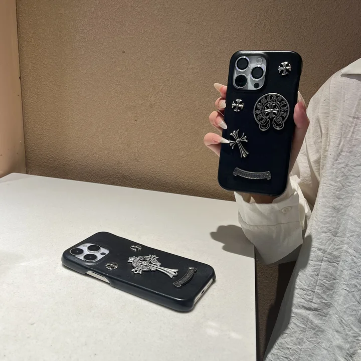 クロームハーツiphone17 黒 合う ケース