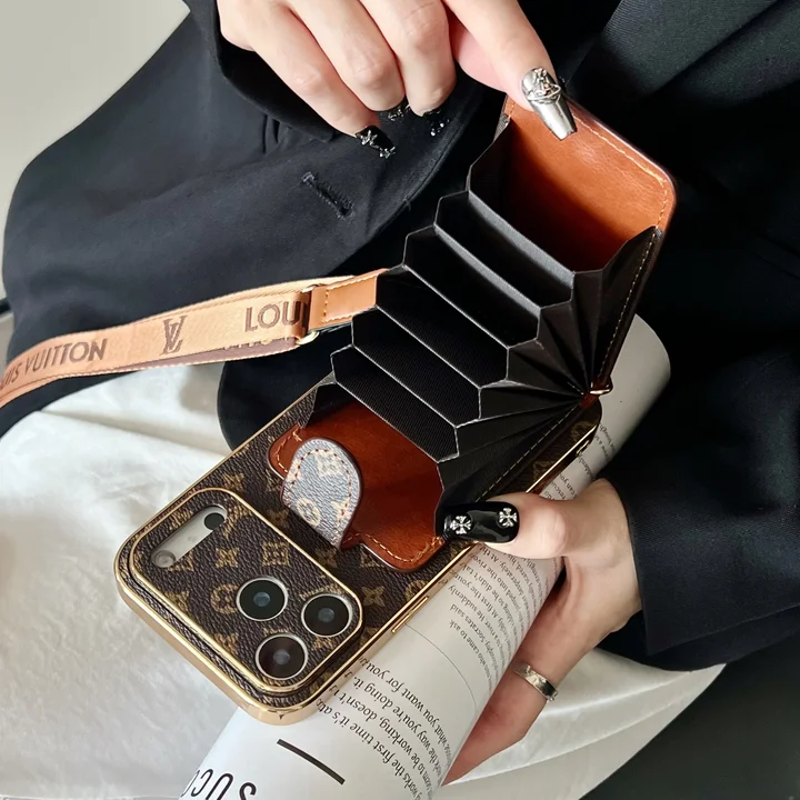 ルイヴィトンiphone17proケース カード収納 大容量