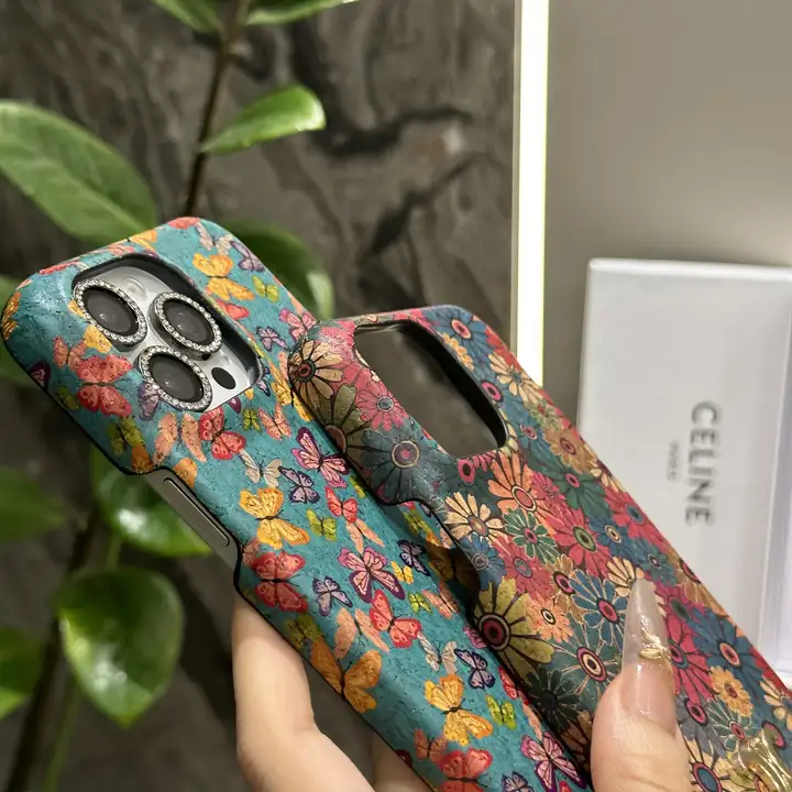 セリーヌ スマホケース 販売