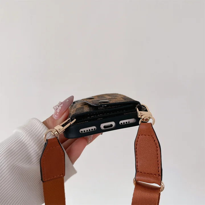 fendi iphone17ケース プレゼント